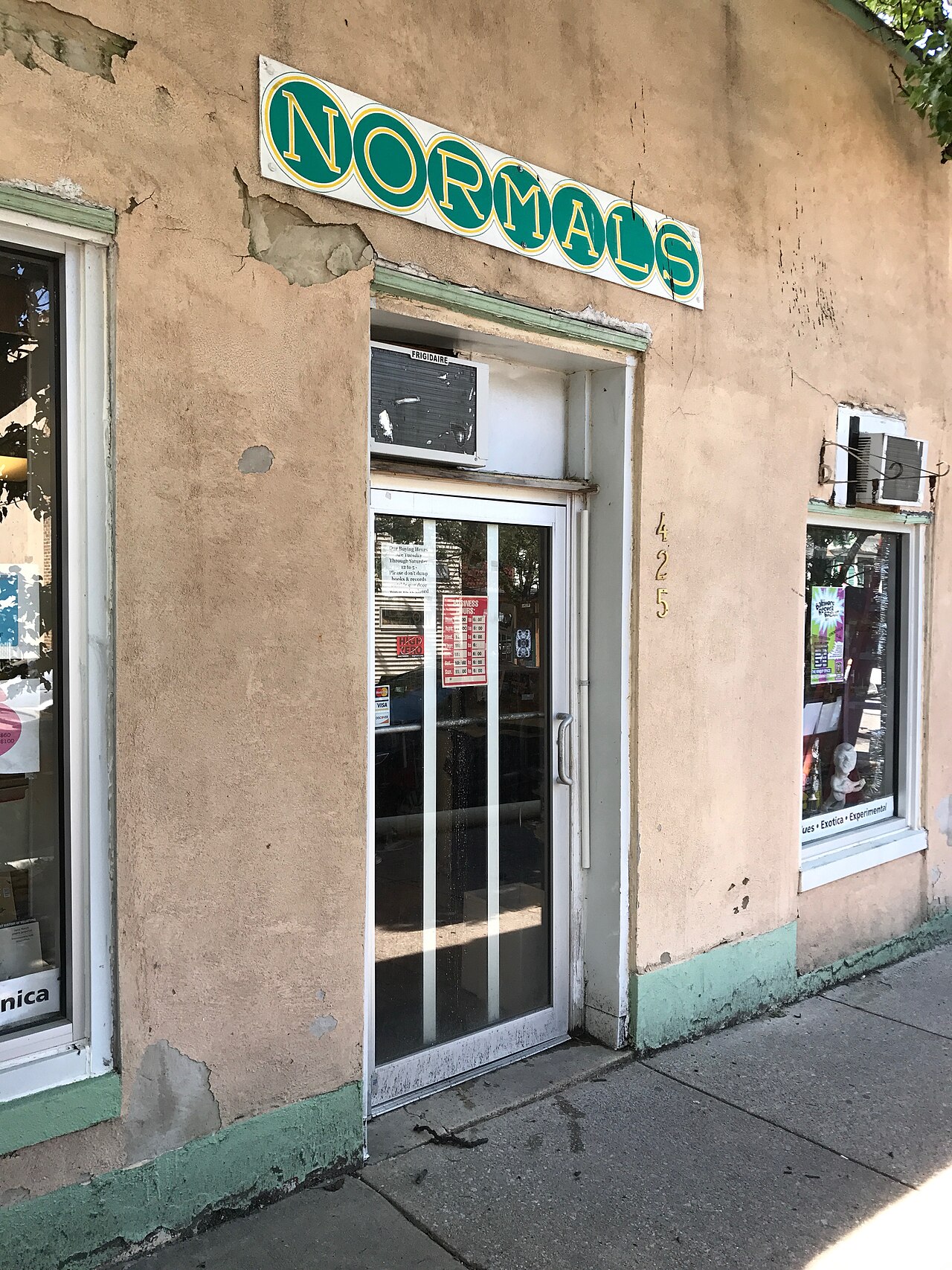 Bookstore storefront photograph for new books